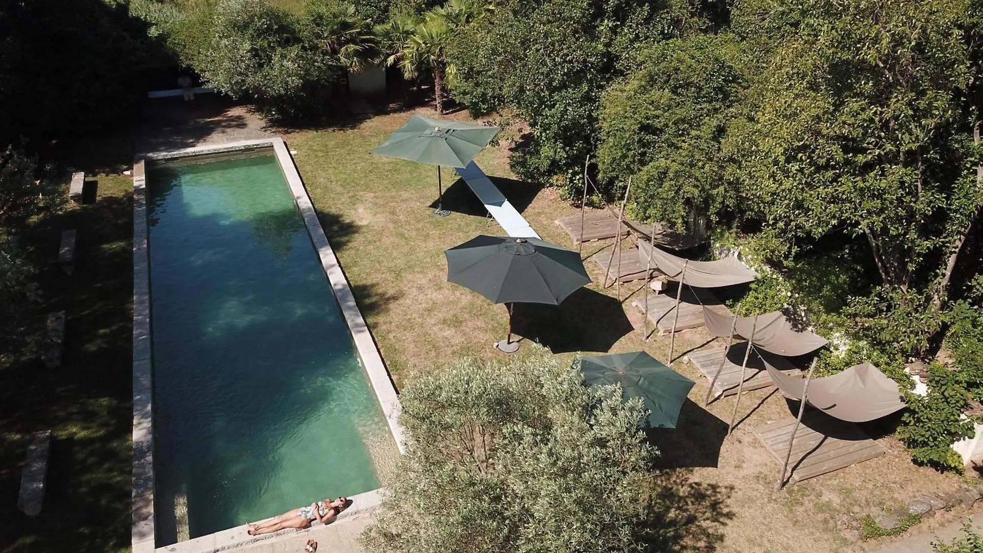 Bed And Breakfast Le Chateau D\'Uzer location